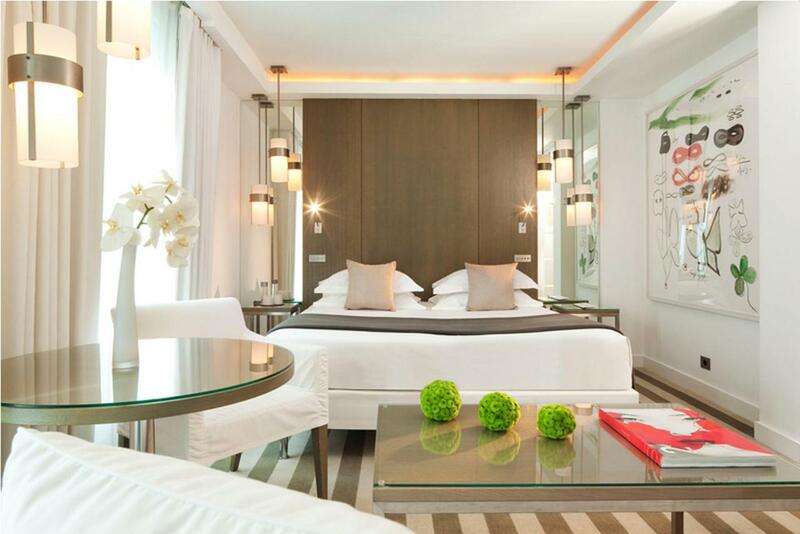 HOTEL LE A